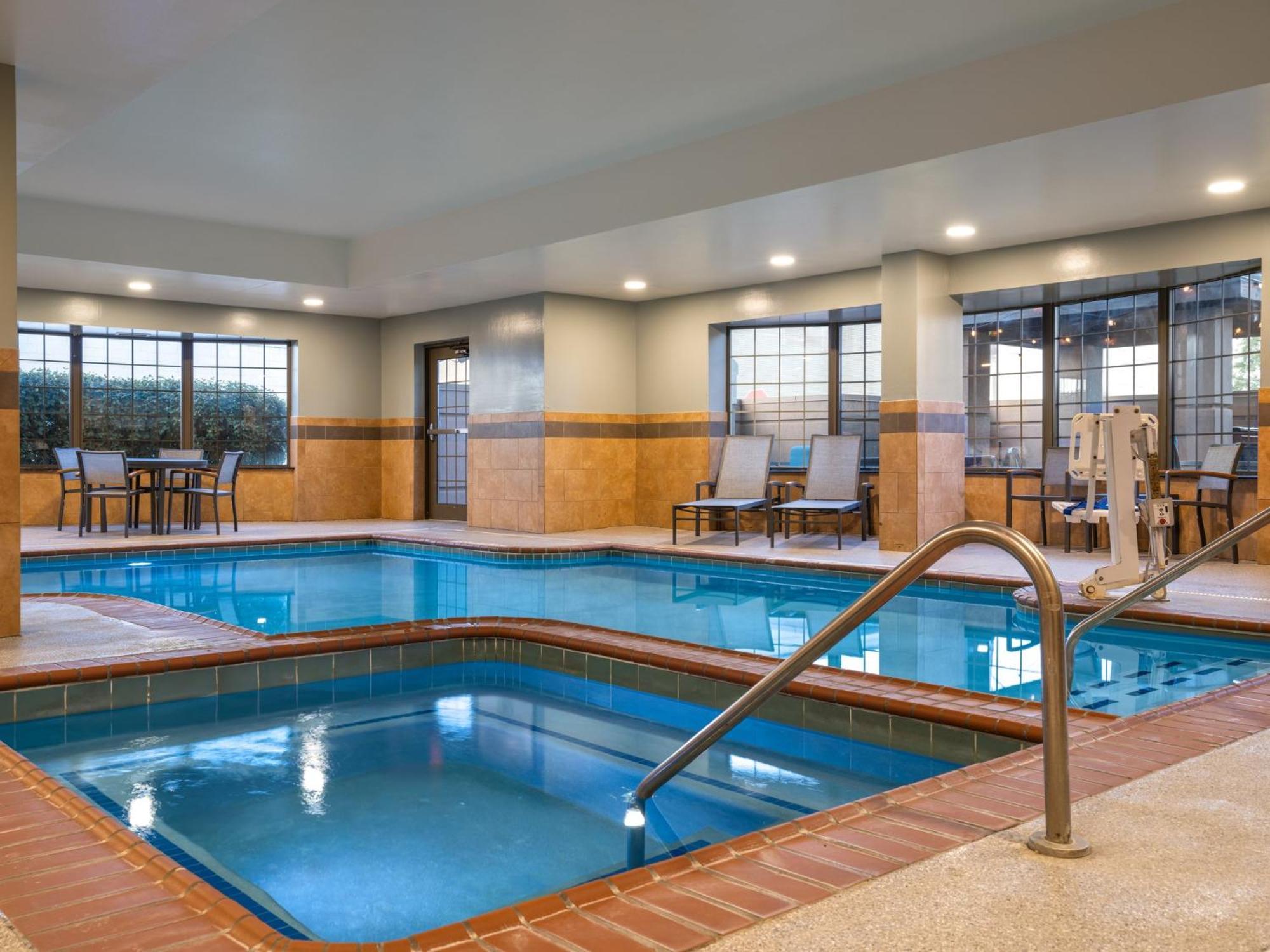 Staybridge Suites Indianapolis Downtown-Convention Center By Ihg Kültér fotó